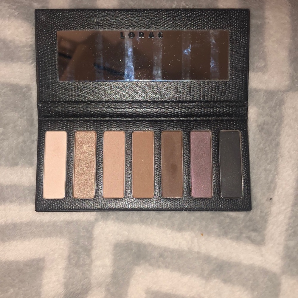 LORAC eyeshadow palette